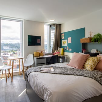 Bronze Studio - Image 1